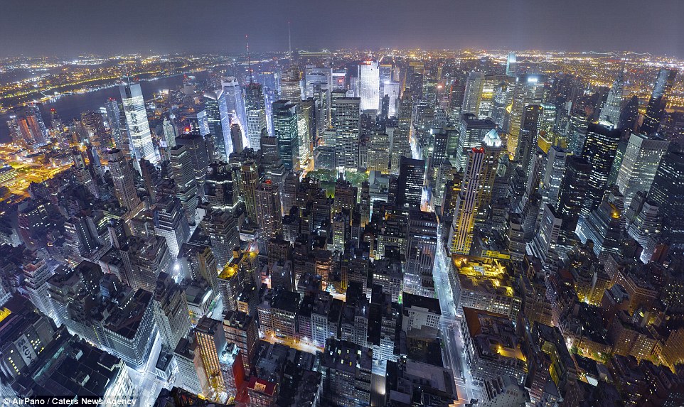 Панорамные ночные фотографии крупных мегаполисов