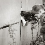 Черно-белые детские фотографии: когда главное – эмоции