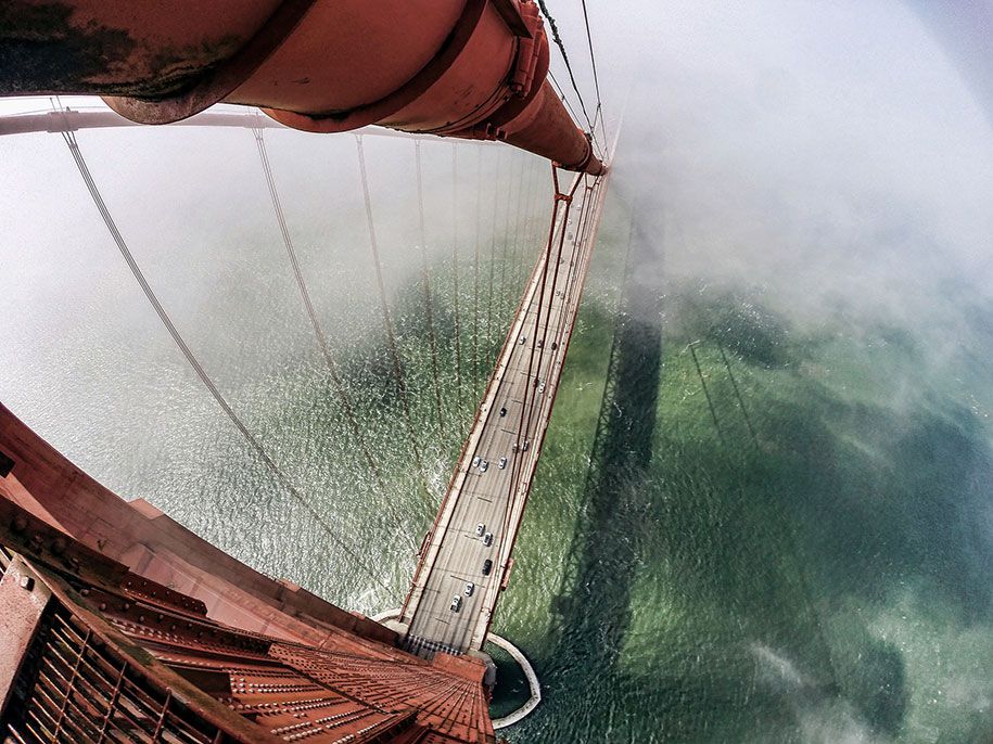 на вершине мира: замечательные фотографии с высоты моста "Золотые Ворота"