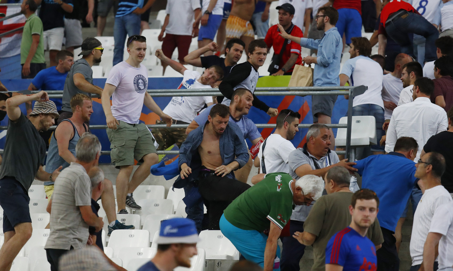 Беспорядки на матче Россия — Англия