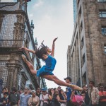 Артисты балета на улицах Мехико приводят в восторг горожан