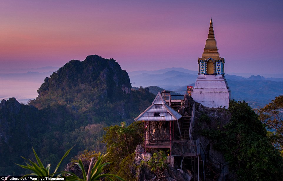 Пагода в городе Лампанг в Таиланде