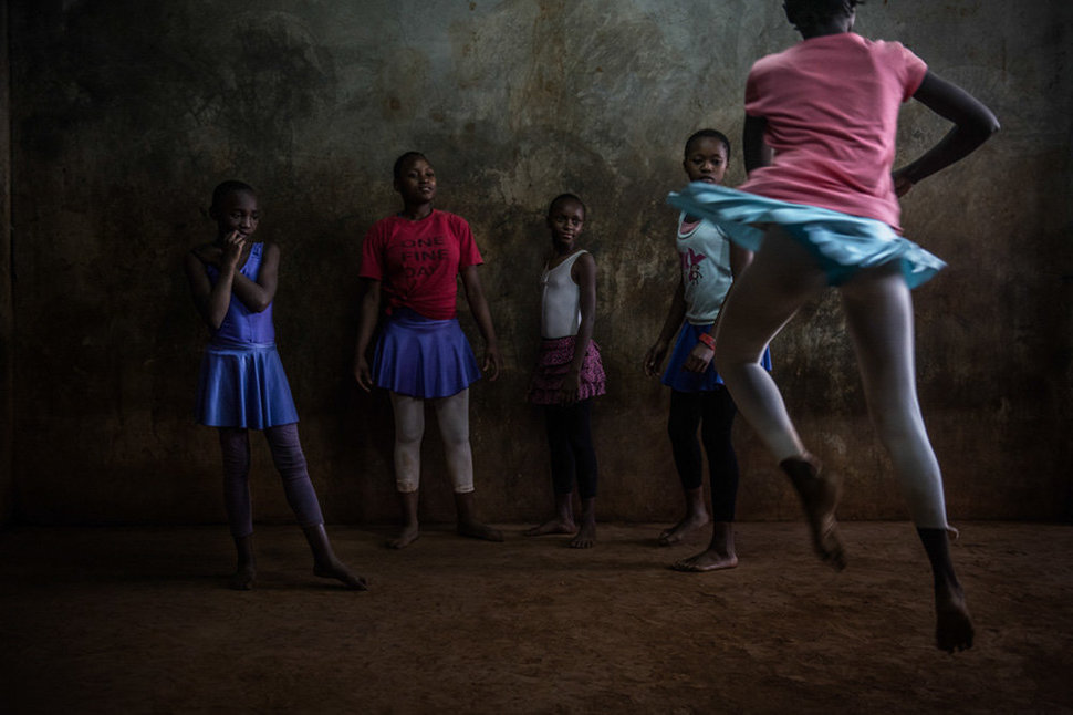 «Балет в трущобах» – фотопроект Фредрика Лернерида