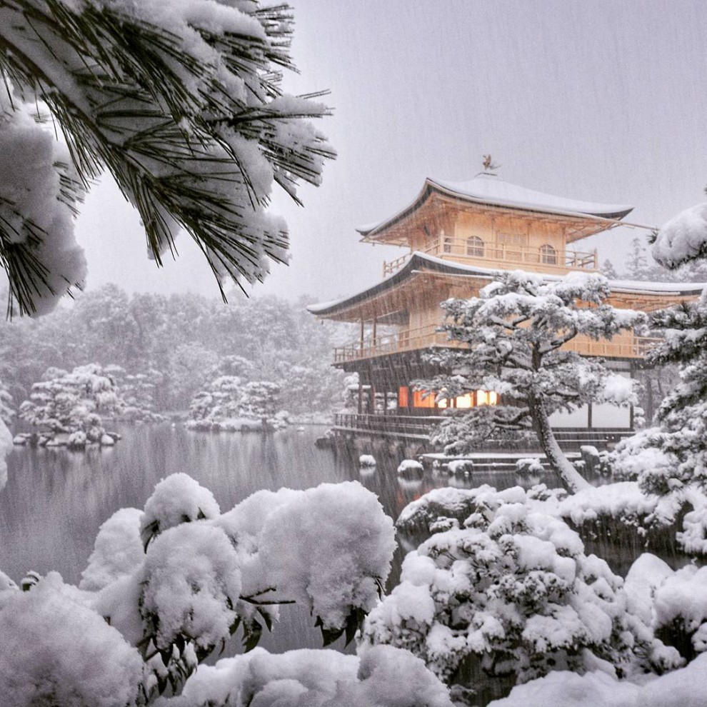 Снег в Киото