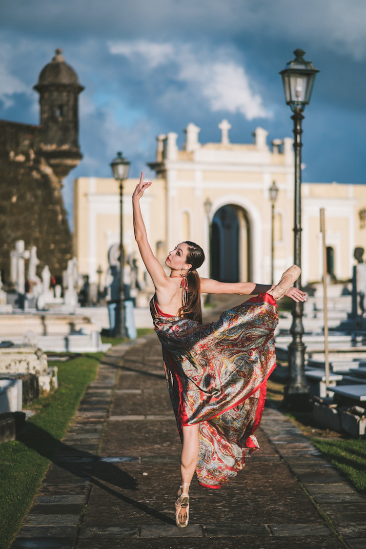 Балерины на улицах Пуэрто-Рико