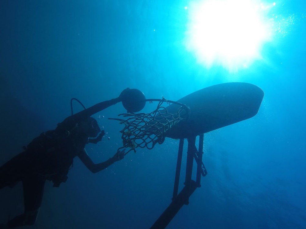 Подводный баскетбол