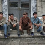 Представьте себе, они существуют: портреты жителей Северной Кореи, лица которых светятся от счастья