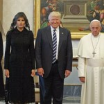 Визит Дональда Трампа в Ватикан: социальные сети потешаются над реакцией Папы Франциска