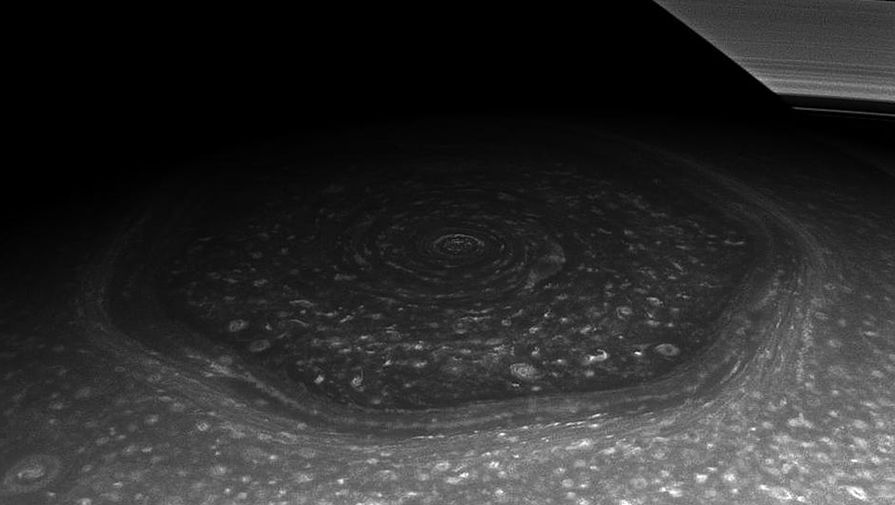 Лучшие снимки Cassini за 20 лет