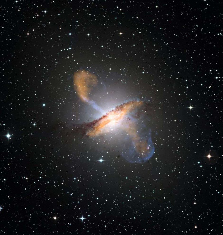 Галактика «Центавр A»