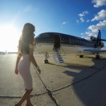 Как заставить всех думать,  будто вы сказочно богаты: частный самолёт в аренду для фотоссесий