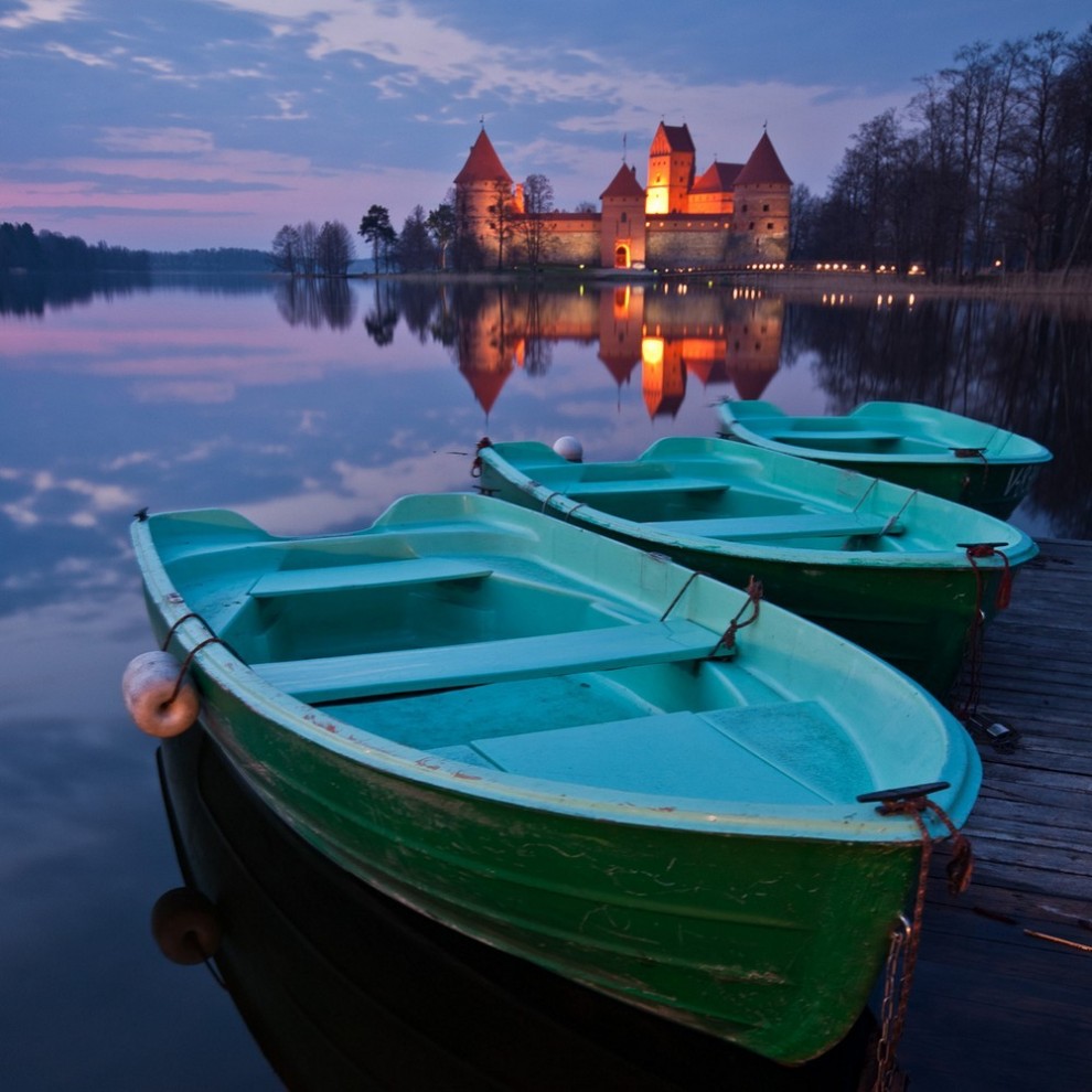 Остров на озере Гальве, Литва
